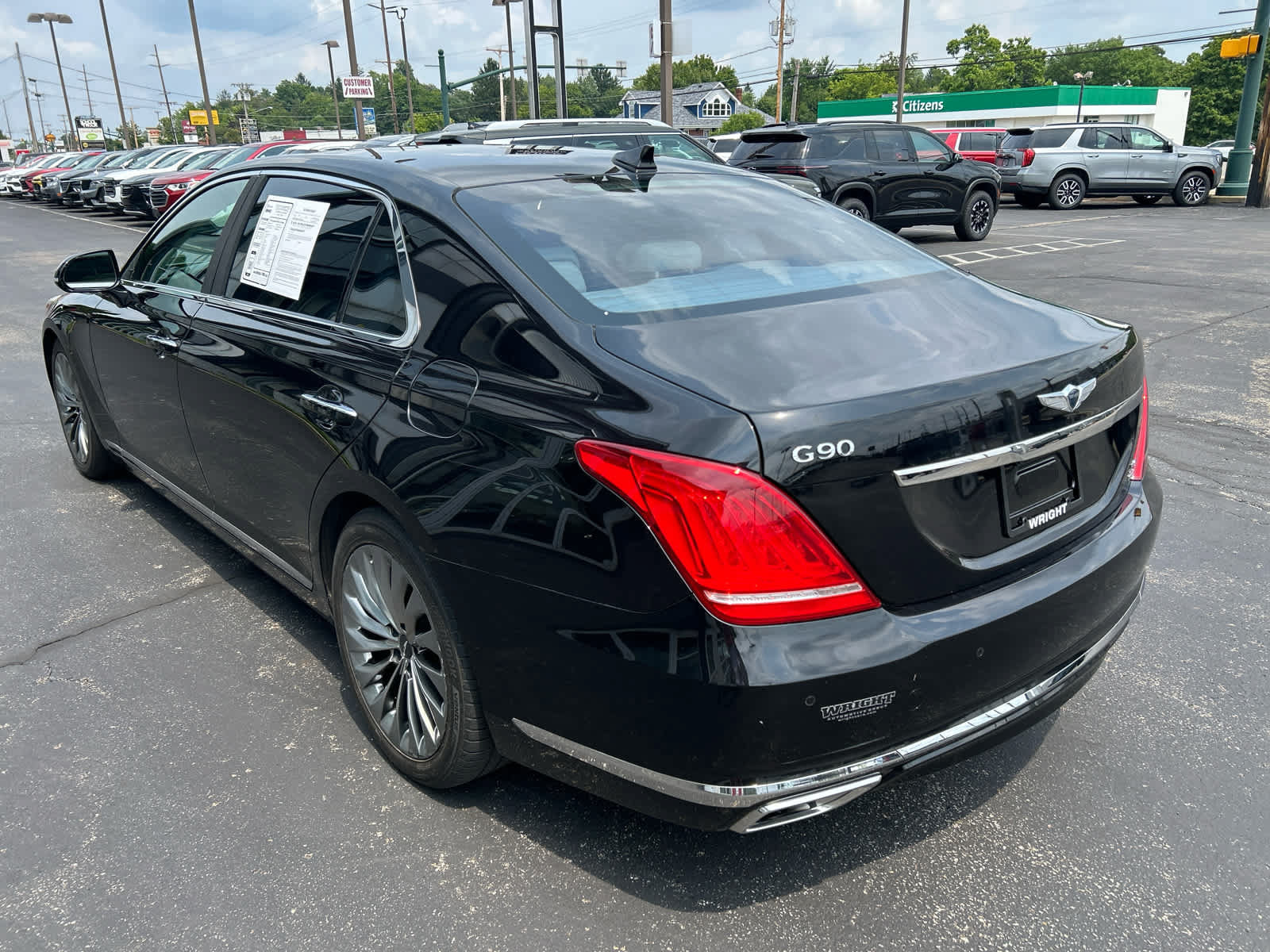 Used 2018 Genesis G90 5.0 Ultimate AWD/4WD image 2