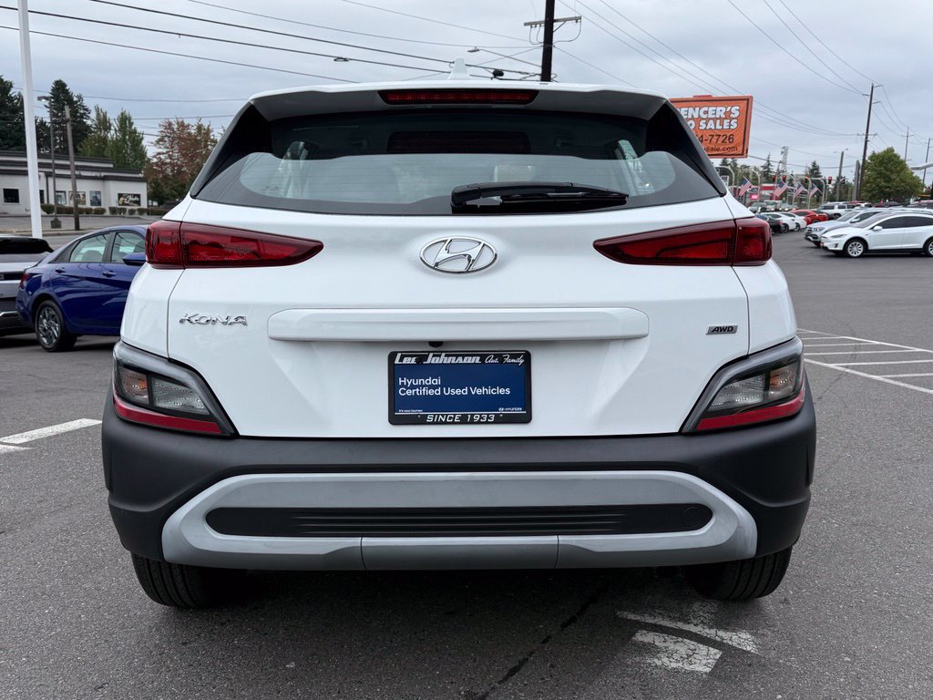 Certified 2023 Hyundai Kona SE AWD/4WD image 4