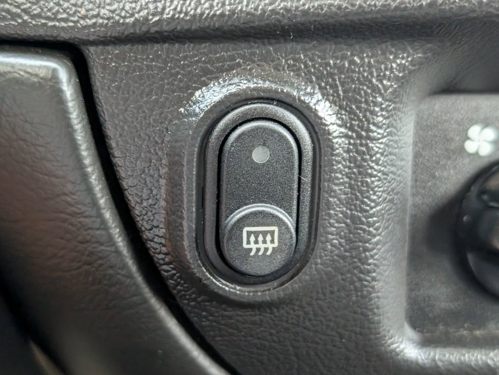 Used 2010 Ford Crown Victoria Police Interceptor RWD image 20