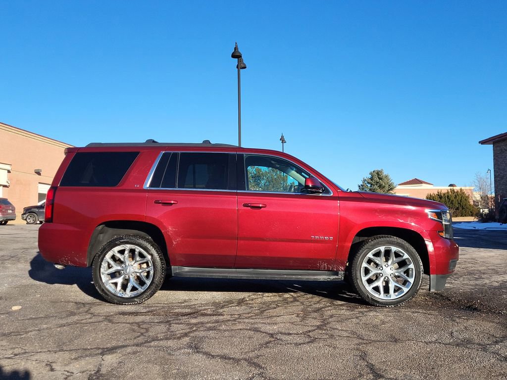 Used 2019 Chevrolet Tahoe LT w/ Luxury Package image 3
