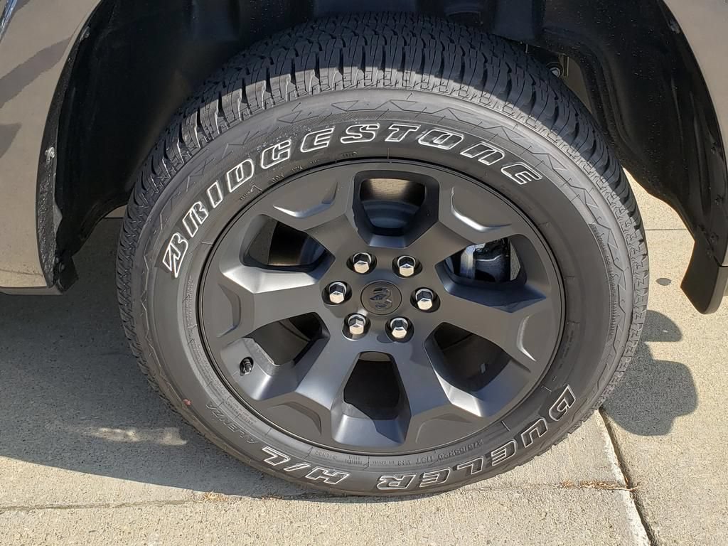 New 2026 RAM 1500 Big Horn AWD/4WD image 15