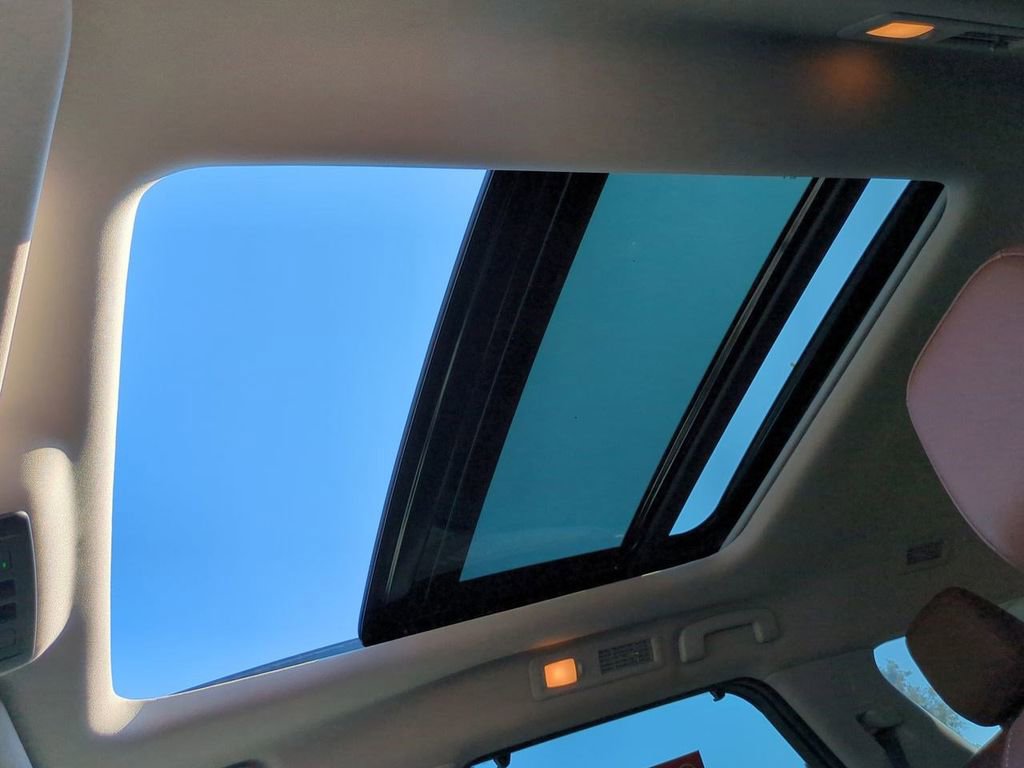 Certified 2024 Nissan Pathfinder Platinum image 21