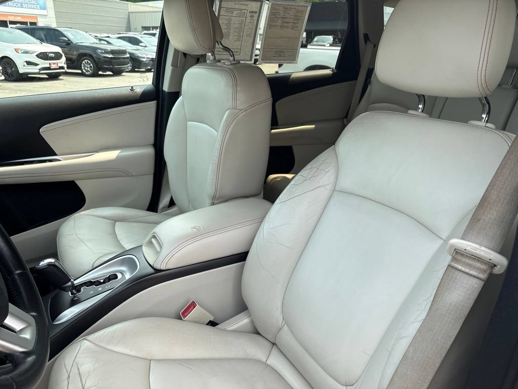 Used 2014 Dodge Journey Limited w/ Flexible Seating Group FWD image 15