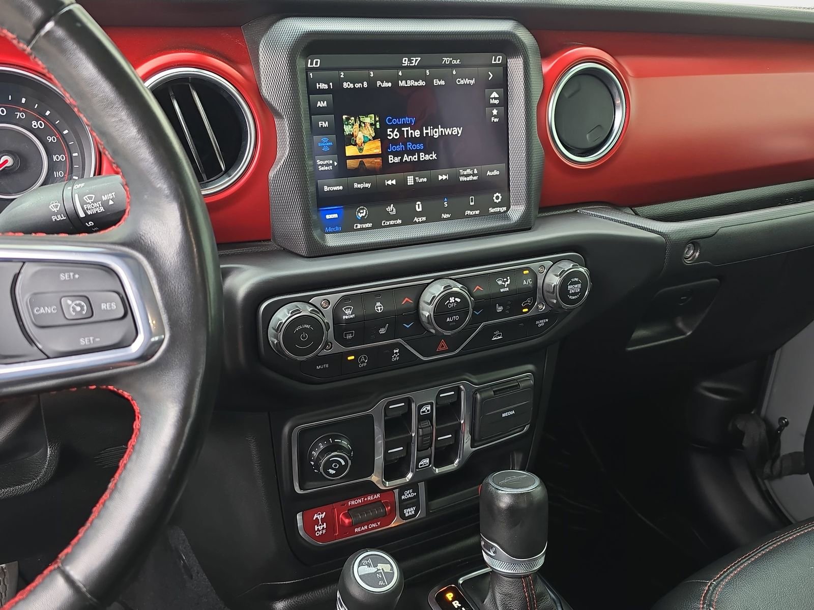 Used 2022 Jeep Gladiator Rubicon w/ LED Lighting Group AWD/4WD image 24