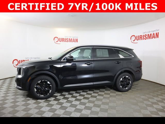 Used 2024 Kia Sorento S image 8