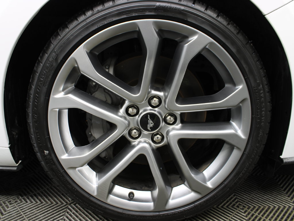 Used 2021 Ford Mustang GT Premium RWD image 7