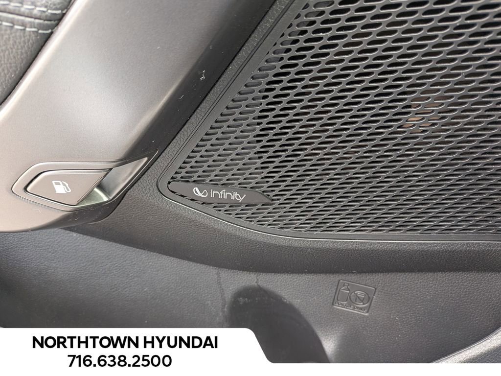 Used 2017 Hyundai Santa Fe Sport w/ 2.0T Ultimate Tech Package 05 image 33