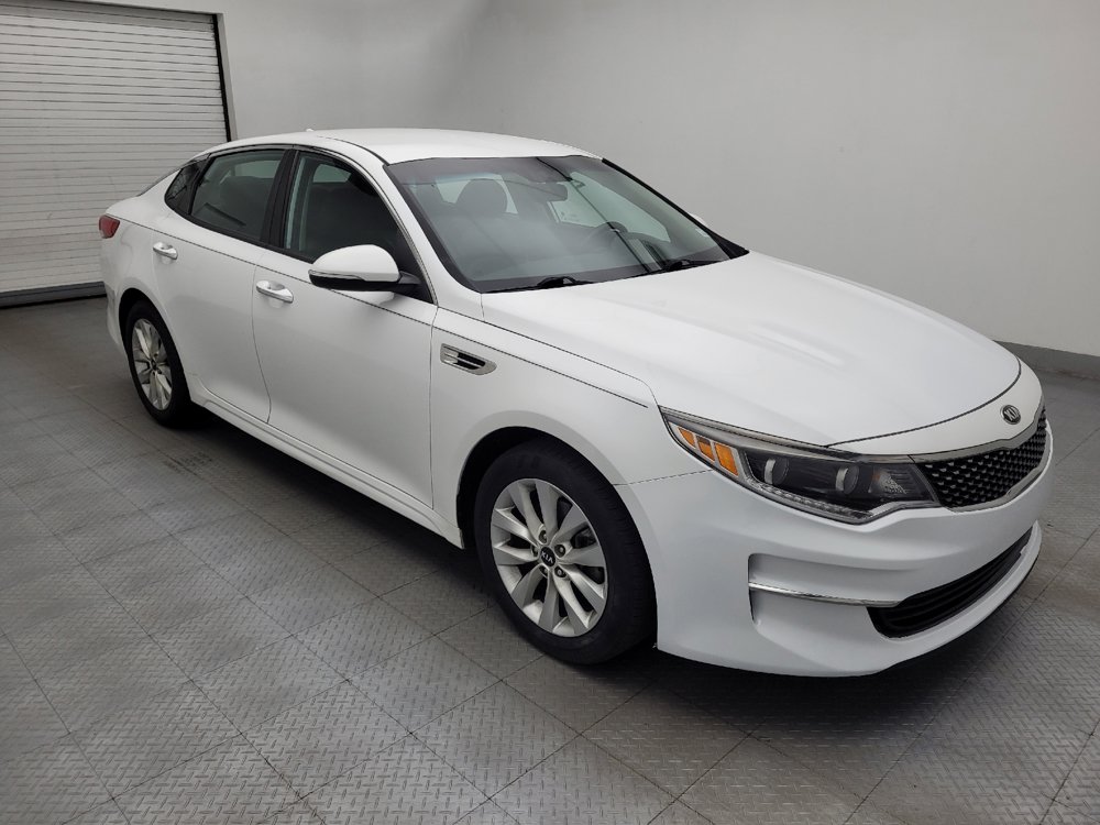 Used 2017 Kia Optima EX FWD image 13
