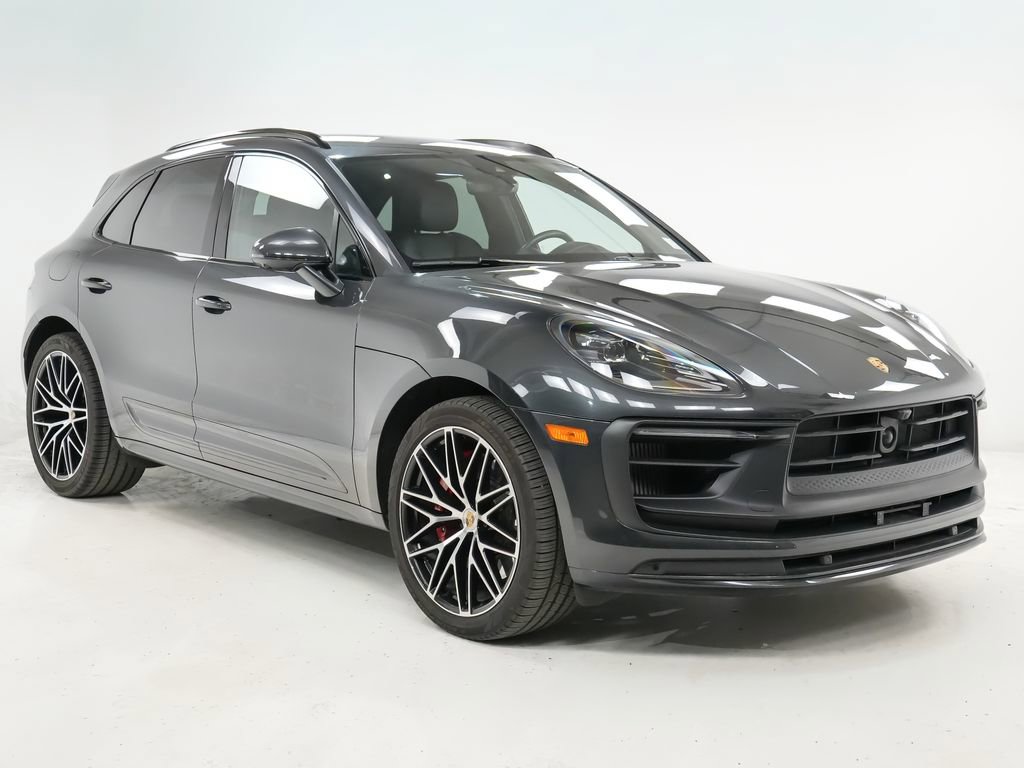 Certified 2023 Porsche Macan GTS AWD/4WD image 8