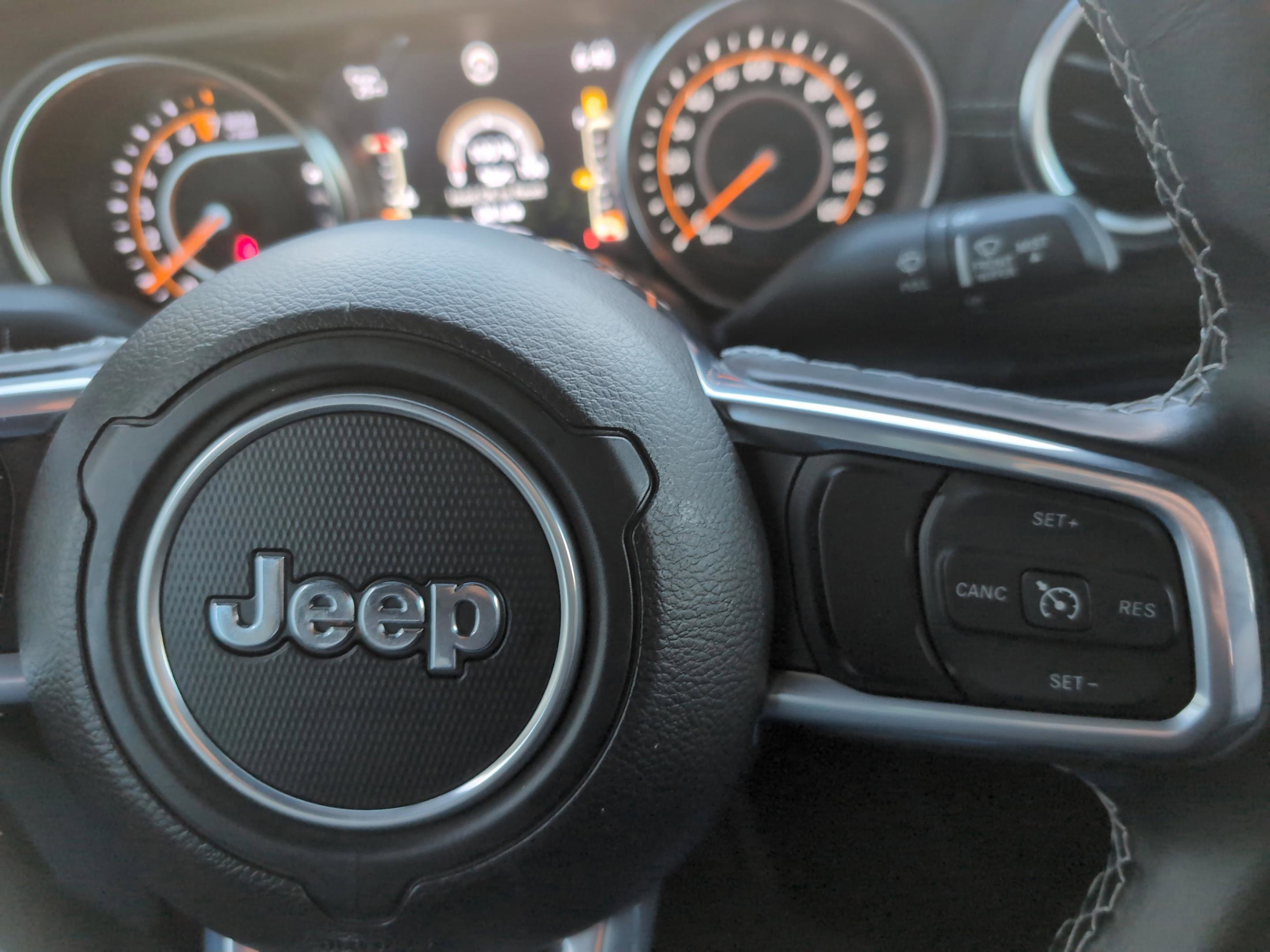 Used 2021 Jeep Gladiator Overland w/ Popular Equipment Package image 9