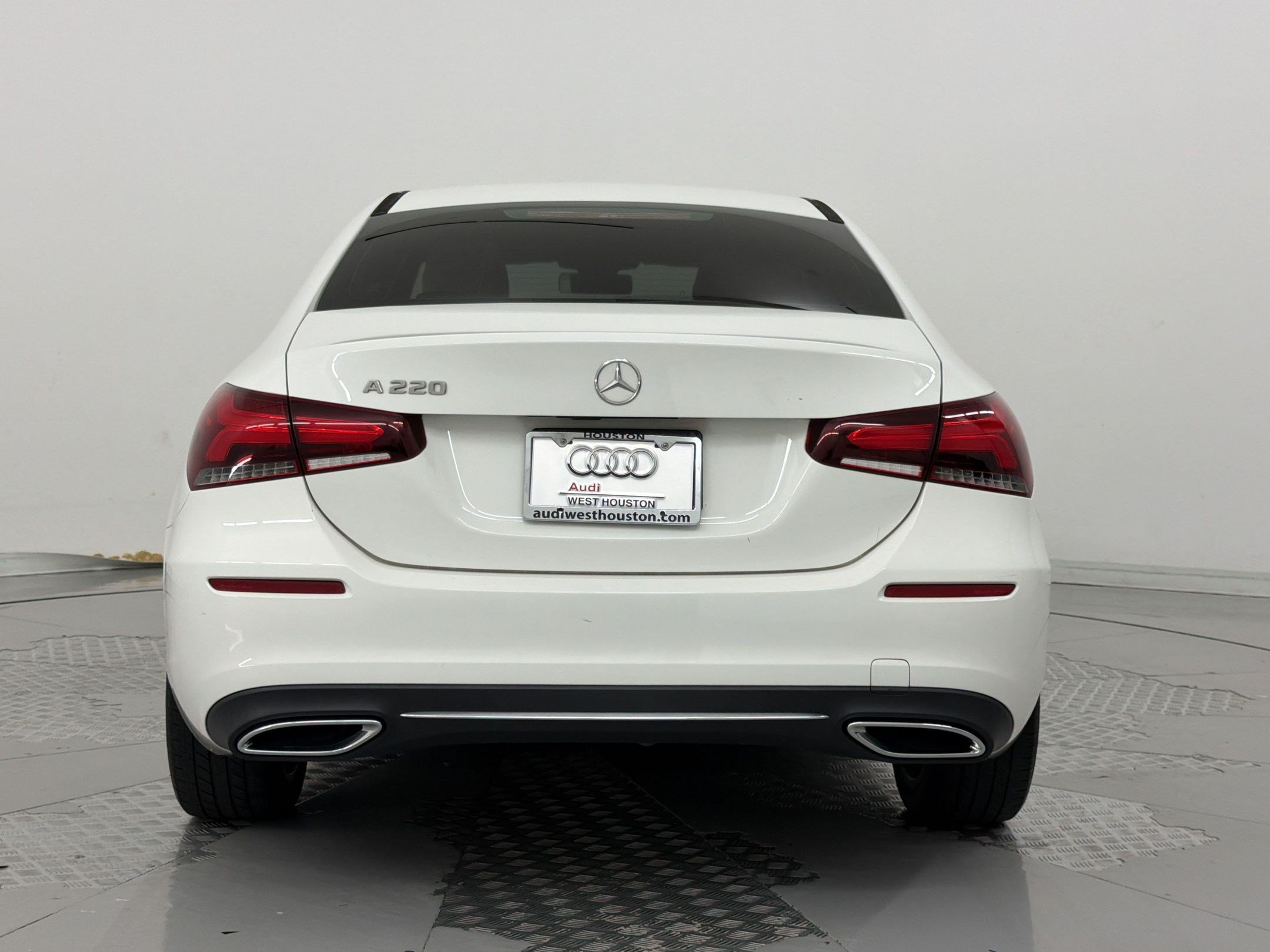 Used 2022 Mercedes-Benz A 220 image 10