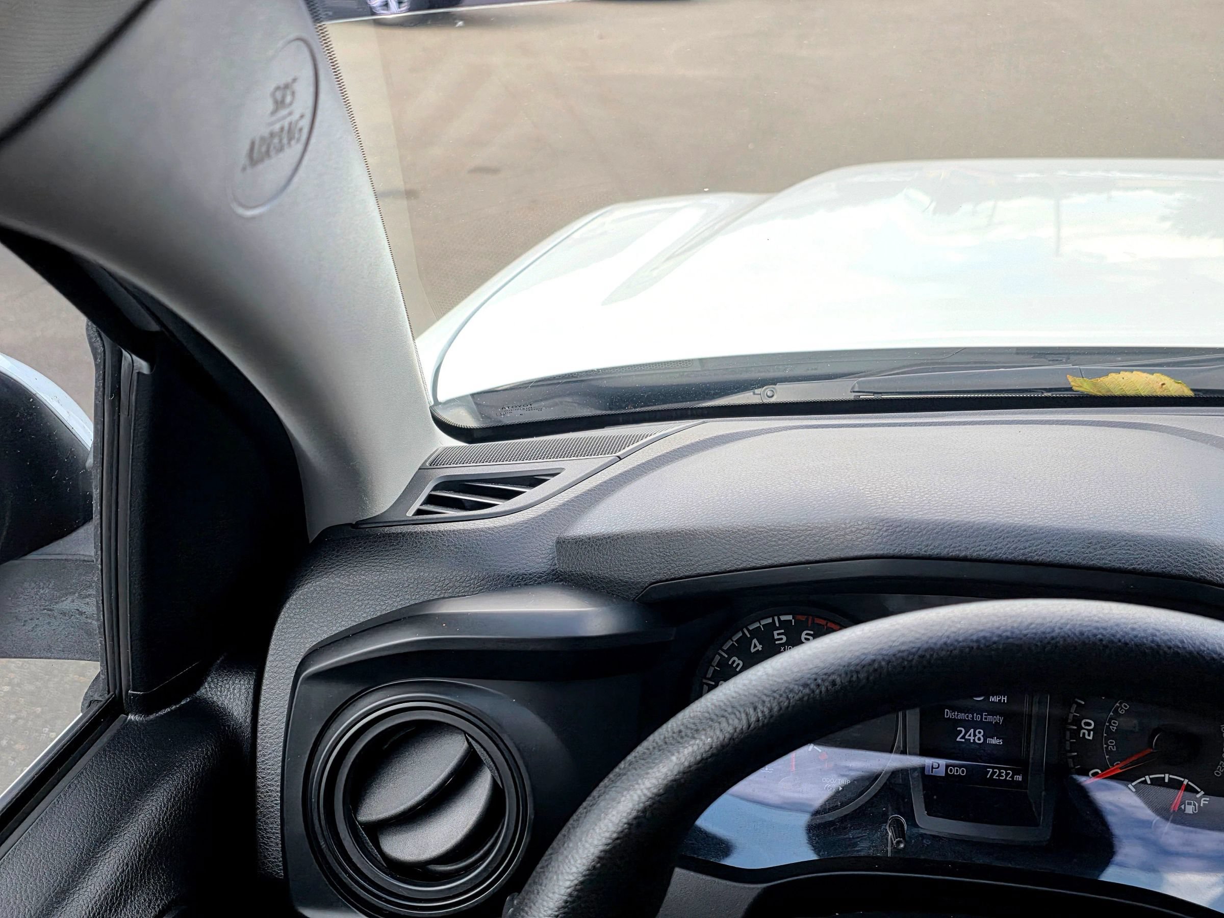 Used 2020 Toyota Tacoma SR w/ SR Convenience Package AWD/4WD image 28
