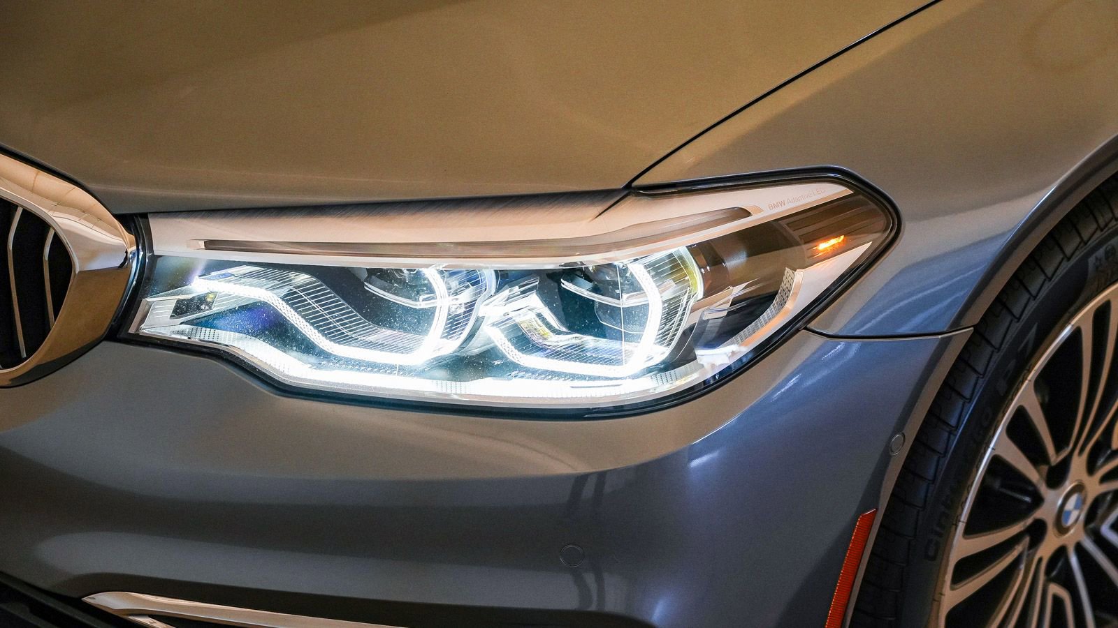 Used 2018 BMW 540i RWD image 8