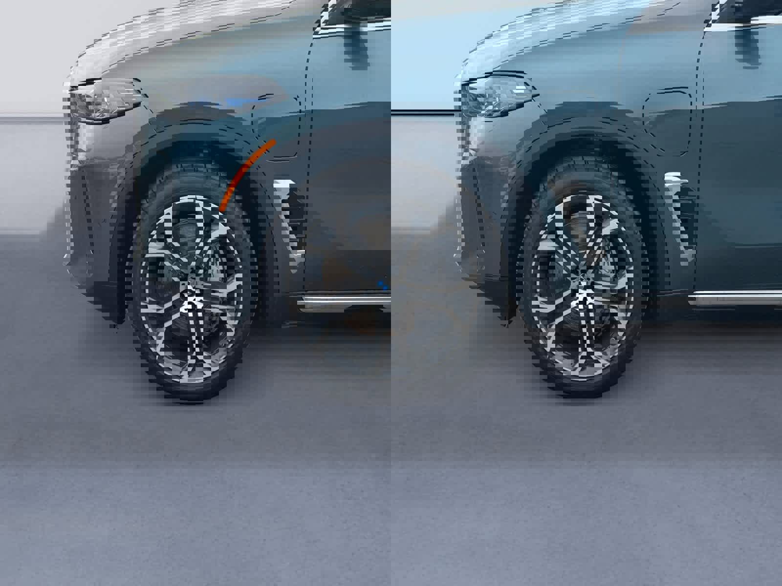 New 2026 BMW X5 xDrive50e w/ Climate Comfort Package image 9