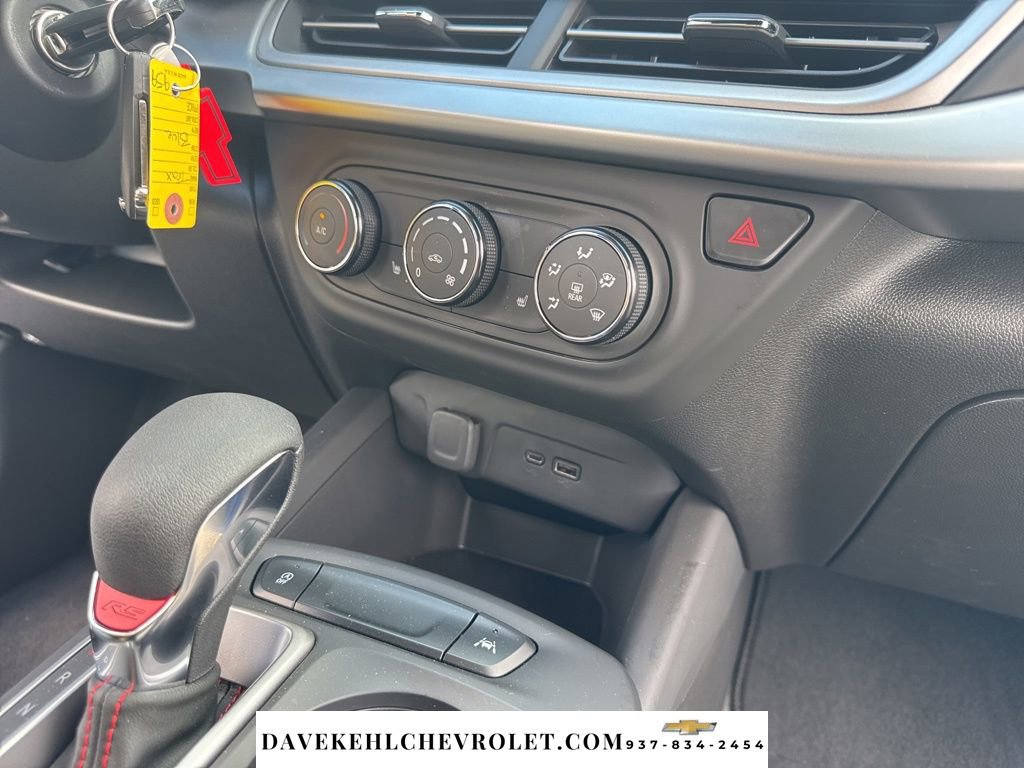 Used 2024 Chevrolet Trax RS w/ Driver Confidence Package image 16