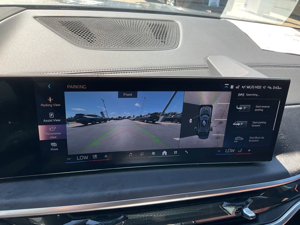 Used 2025 BMW X5 xDrive40i w/ Executive Package image 14