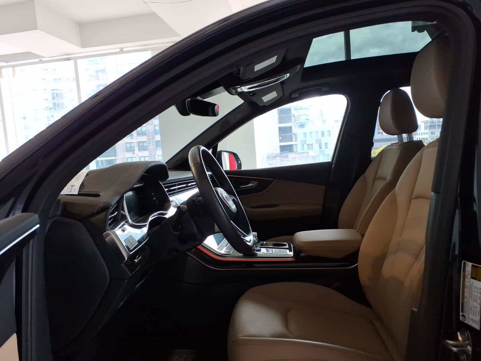 Used 2024 Audi Q7 3.0T Premium Plus AWD/4WD image 19