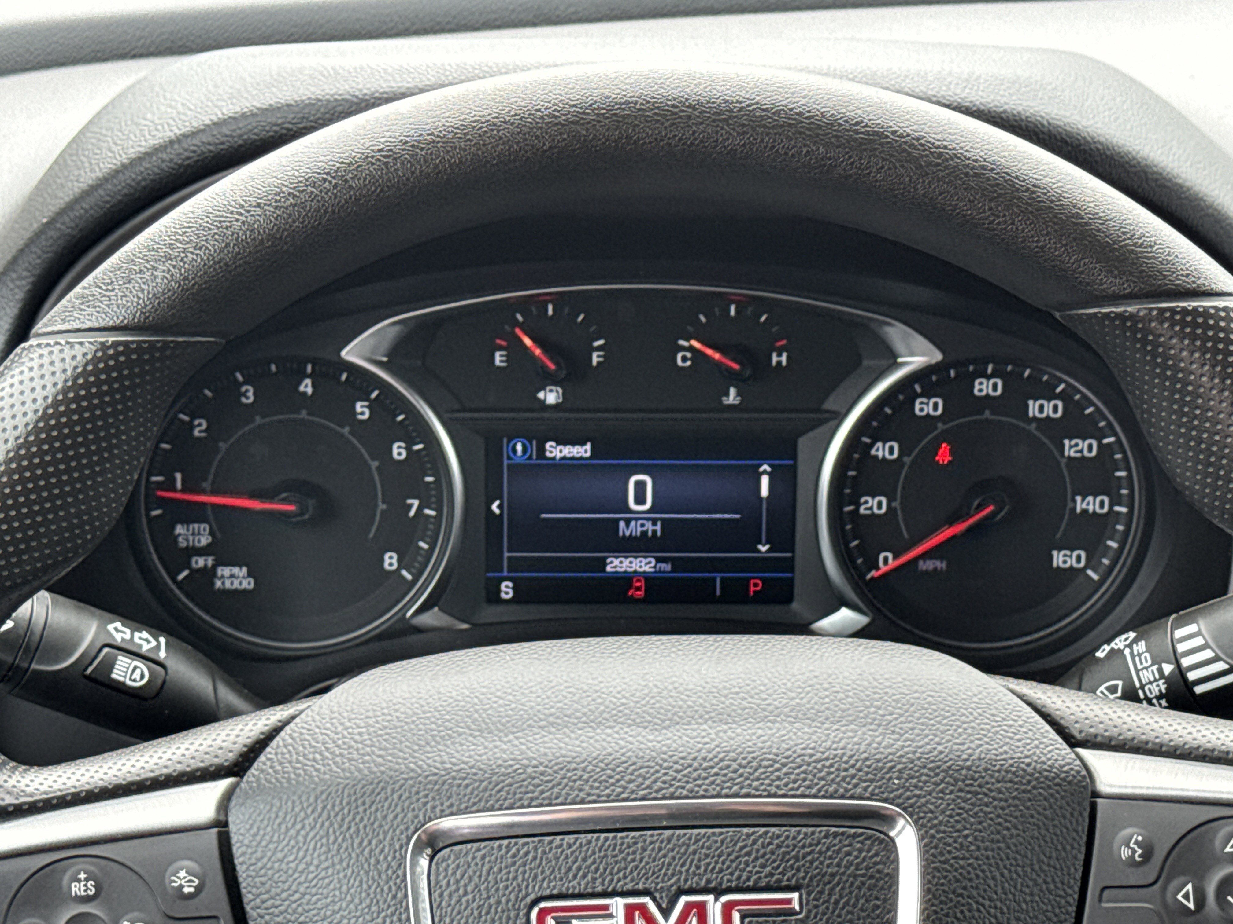 Used 2024 GMC Terrain SLE image 23