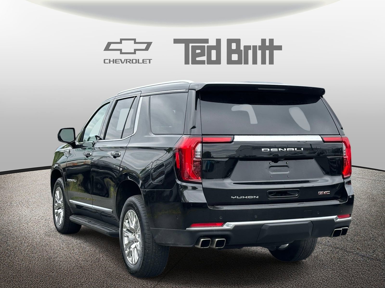 Used 2025 GMC Yukon Denali AWD/4WD image 6