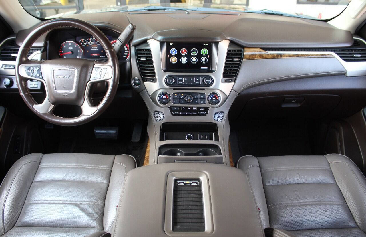 Used 2016 GMC Yukon XL Denali w/ Open Road Package image 20
