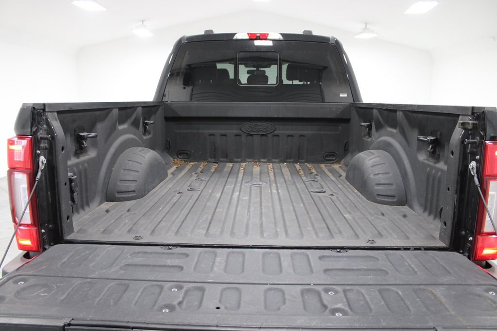 Used 2022 Ford F350 King Ranch w/ King Ranch Ultimate Package AWD/4WD image 16