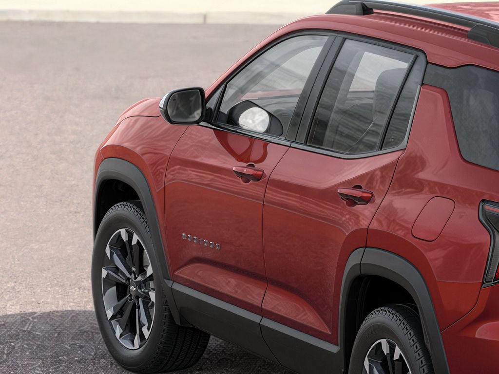 New 2026 Chevrolet Equinox RS w/ LPO, Floor Liner Package FWD image 2