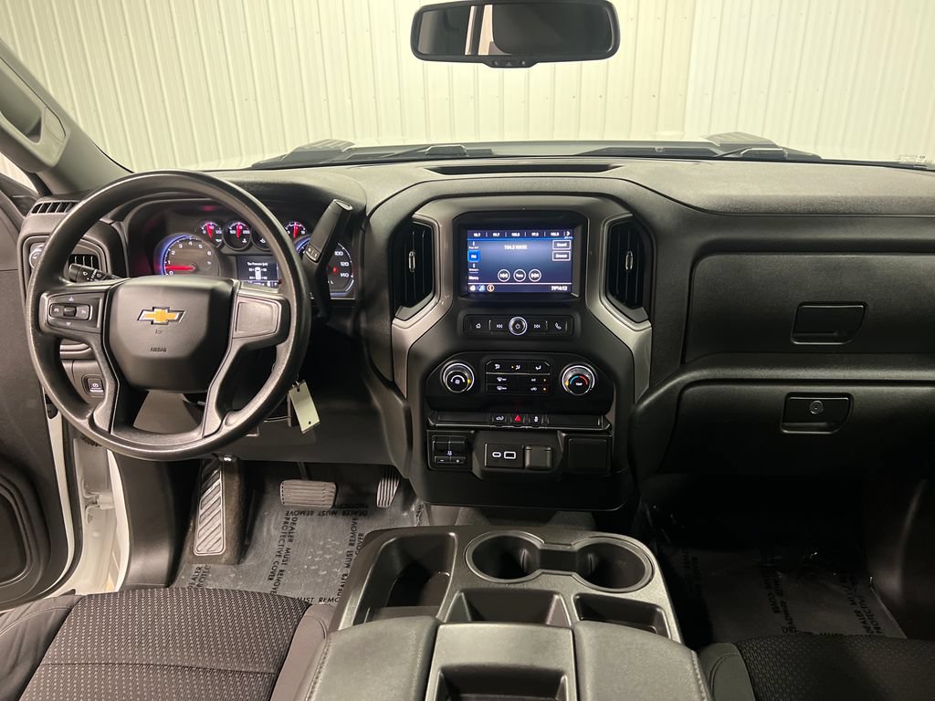 Certified 2022 Chevrolet Silverado 2500 Custom w/ Gooseneck/5TH Wheel Package AWD/4WD image 17