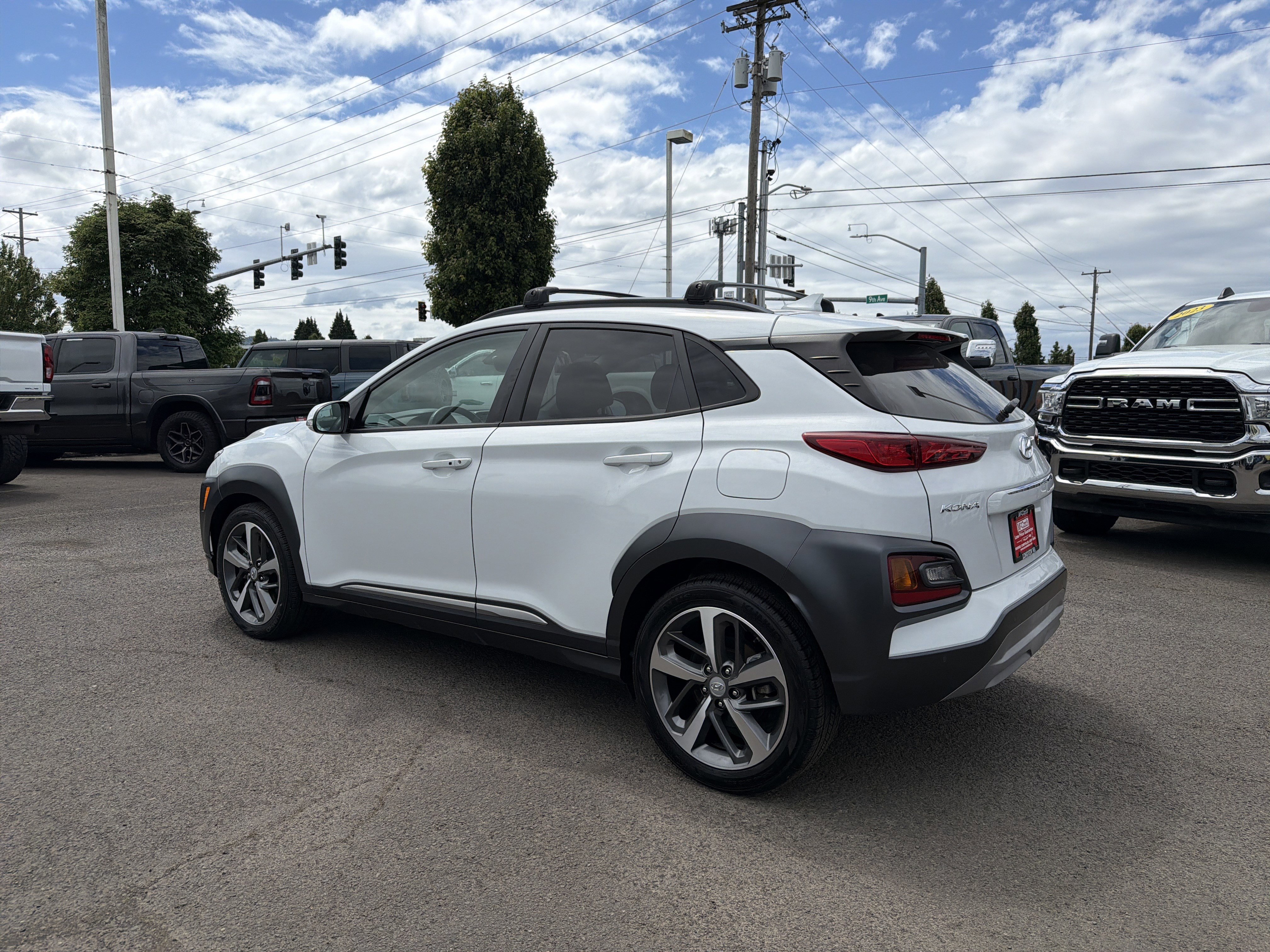 Used 2021 Hyundai Kona Ultimate AWD/4WD image 3