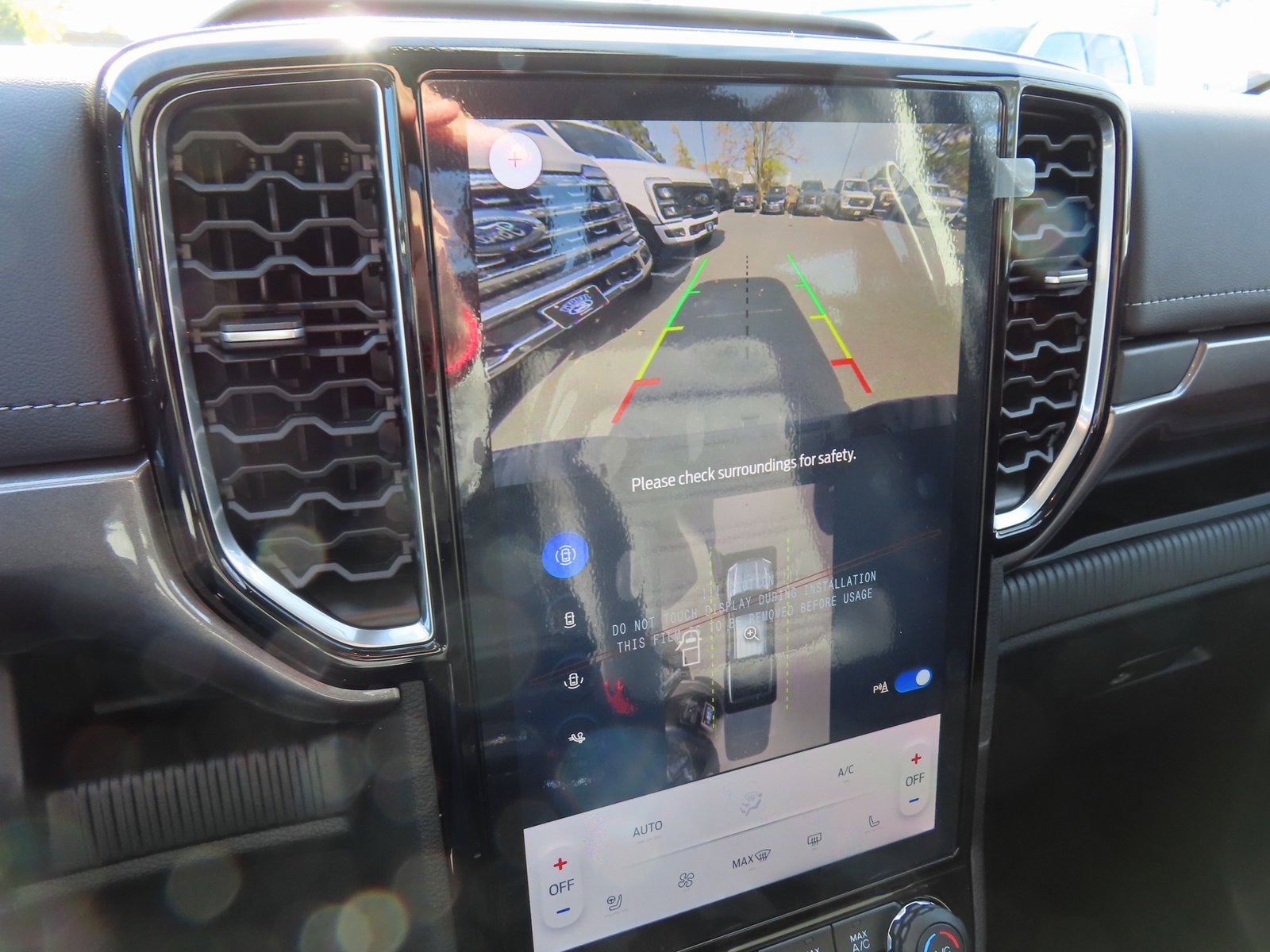 New 2025 Ford Ranger Lariat w/ Trailer Tow Package image 12