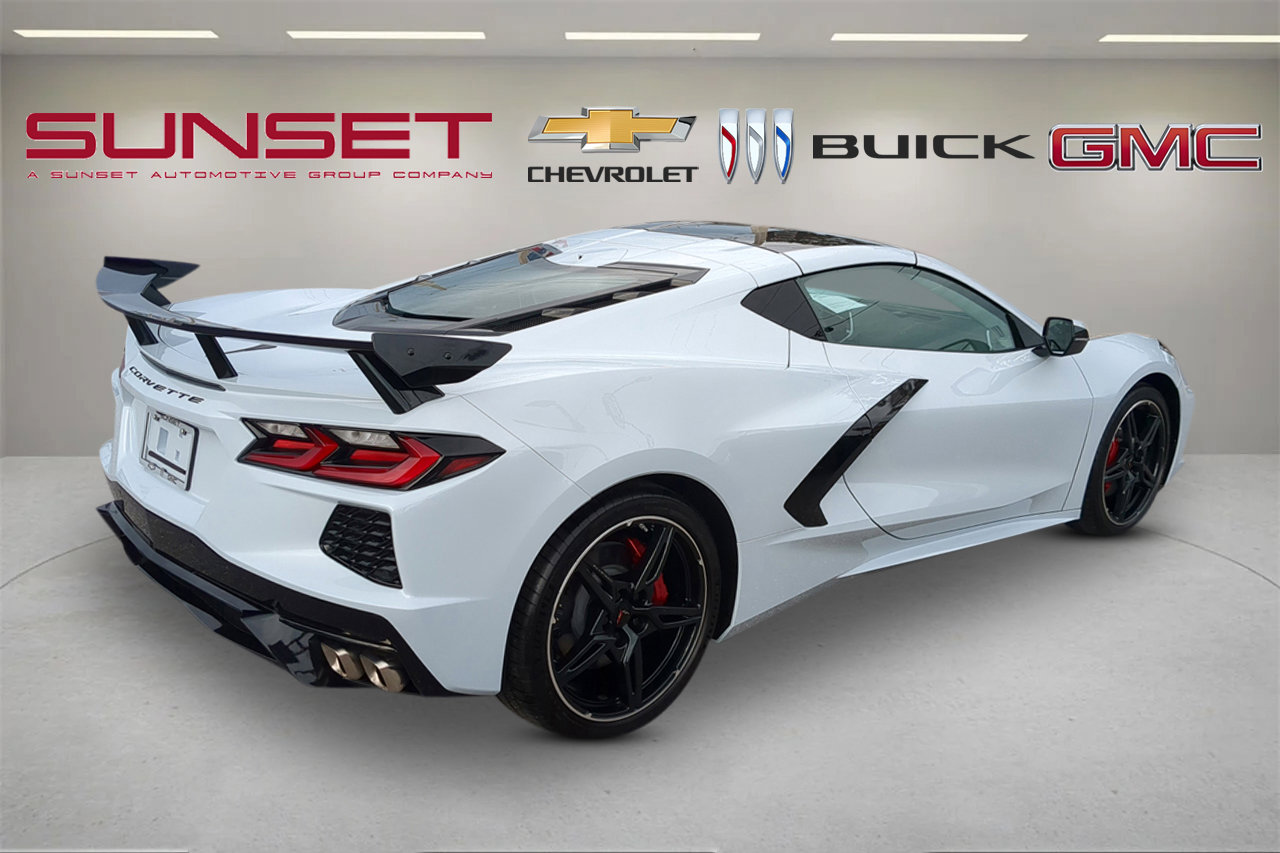 Certified 2021 Chevrolet Corvette Stingray Premium Cpe w/ Engine Appearance Package image 5