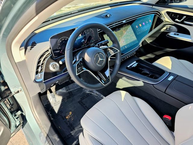 New 2026 Mercedes-Benz E 350 4MATIC Sedan image 14