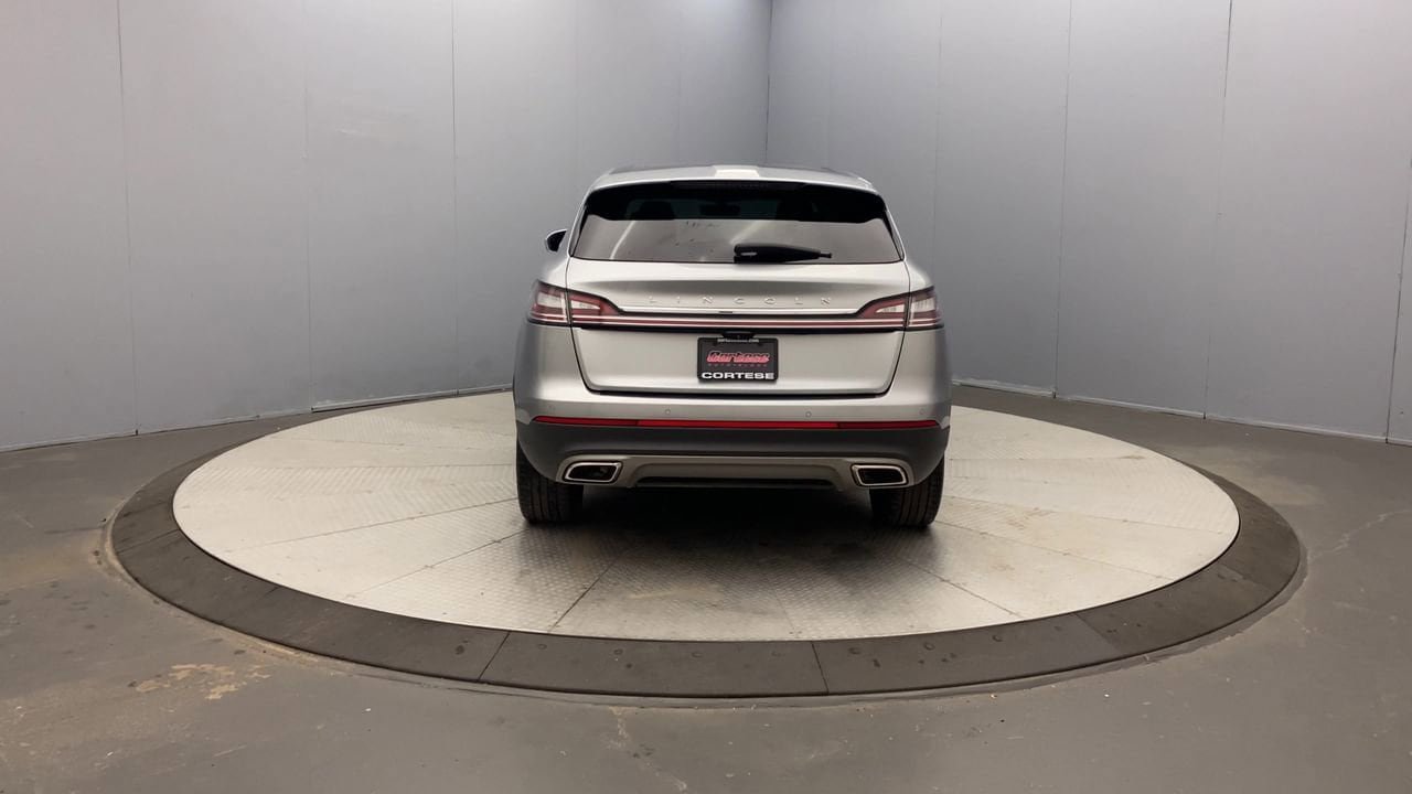Used 2022 Lincoln Nautilus Reserve AWD/4WD image 4