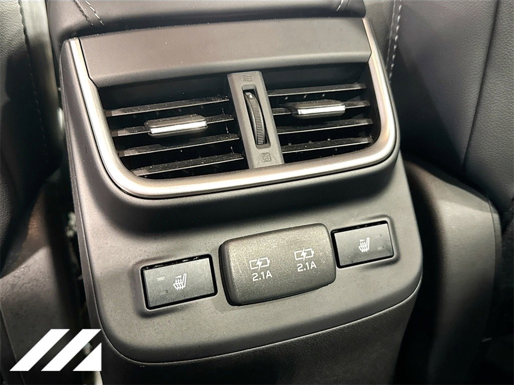 Used 2022 Subaru Legacy Limited image 28