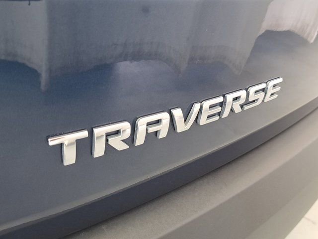 Used 2023 Chevrolet Traverse LT image 31
