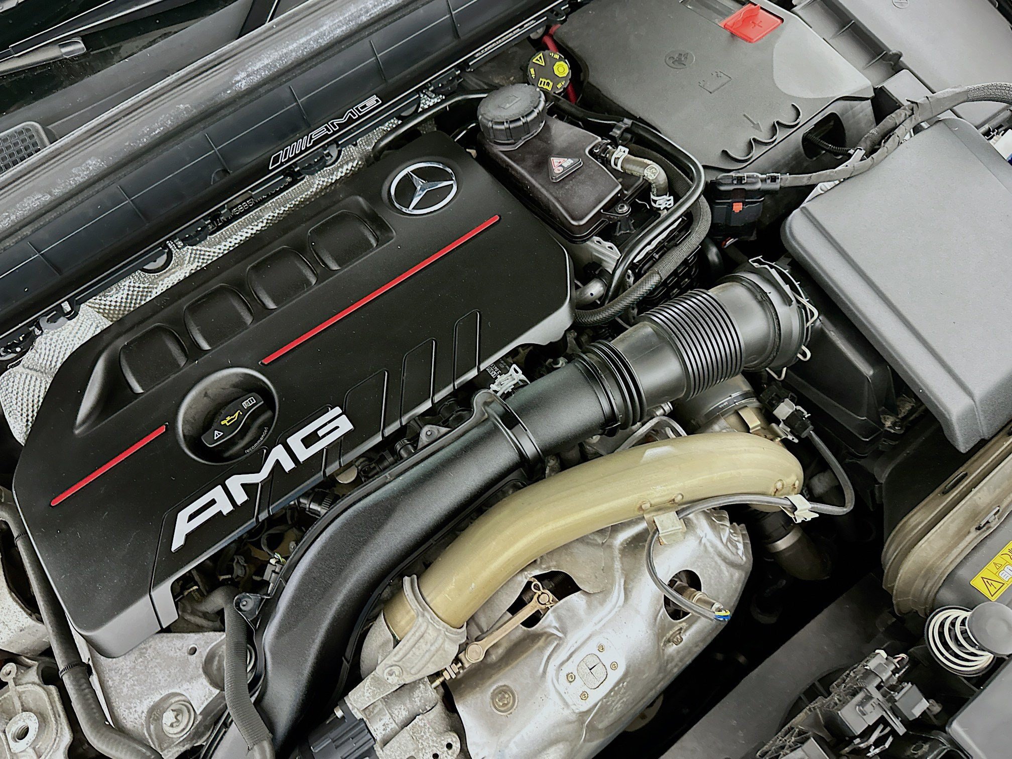 Used 2022 Mercedes-Benz GLB 35 AMG 4MATIC image 35