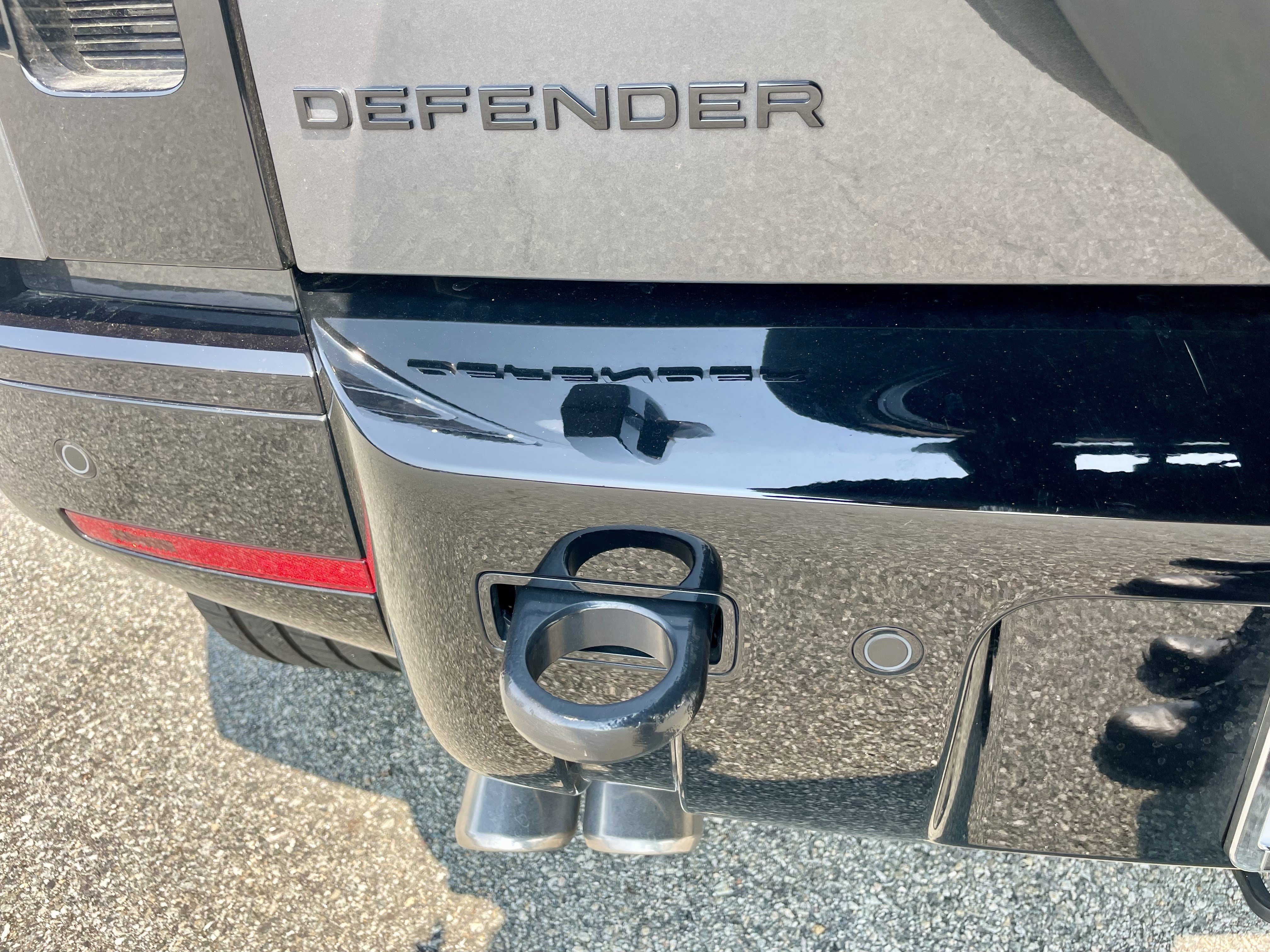 Certified 2025 Land Rover Defender 110 V8 AWD/4WD image 34