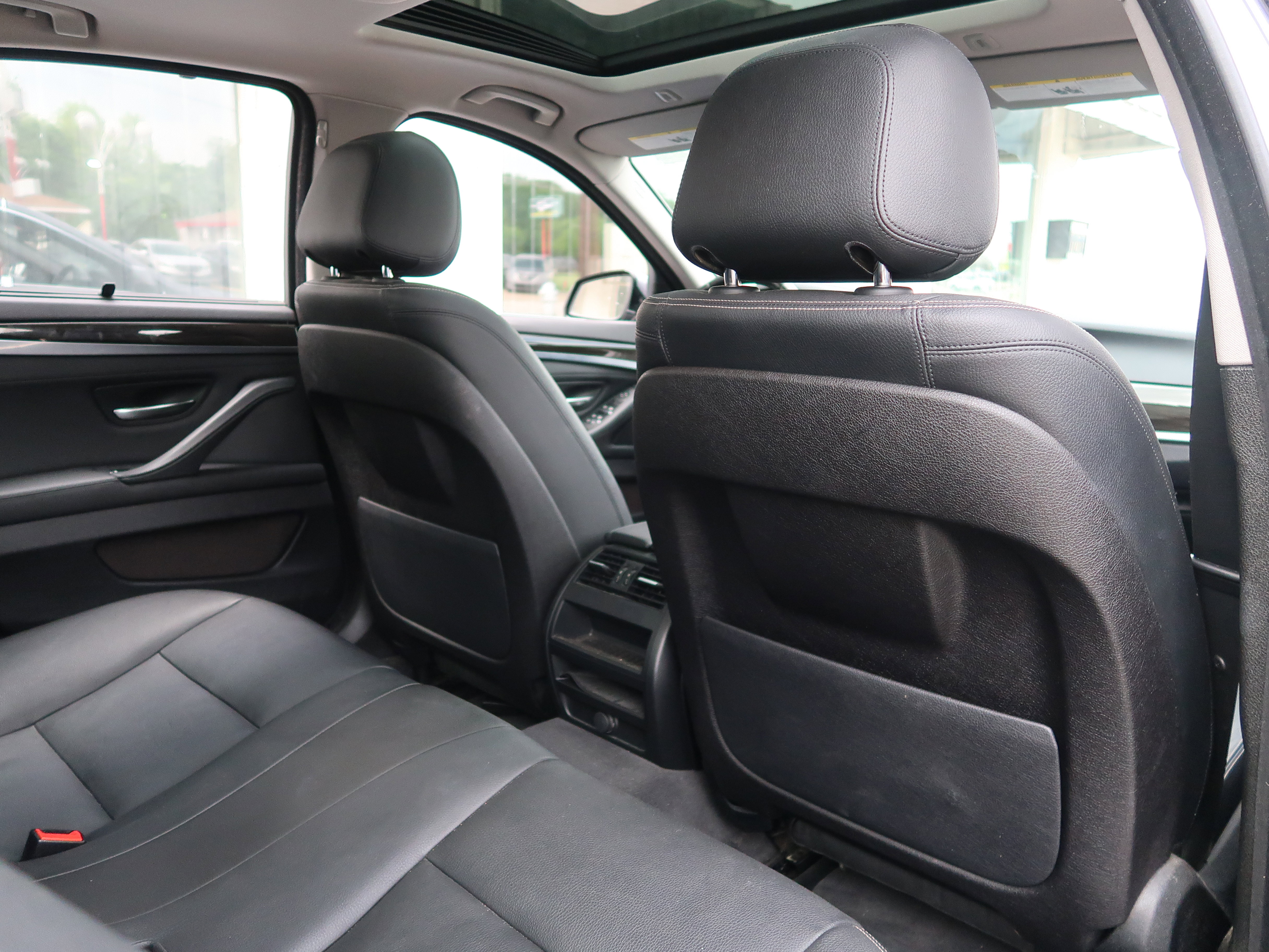 Used 2014 BMW 535d Sedan RWD image 35