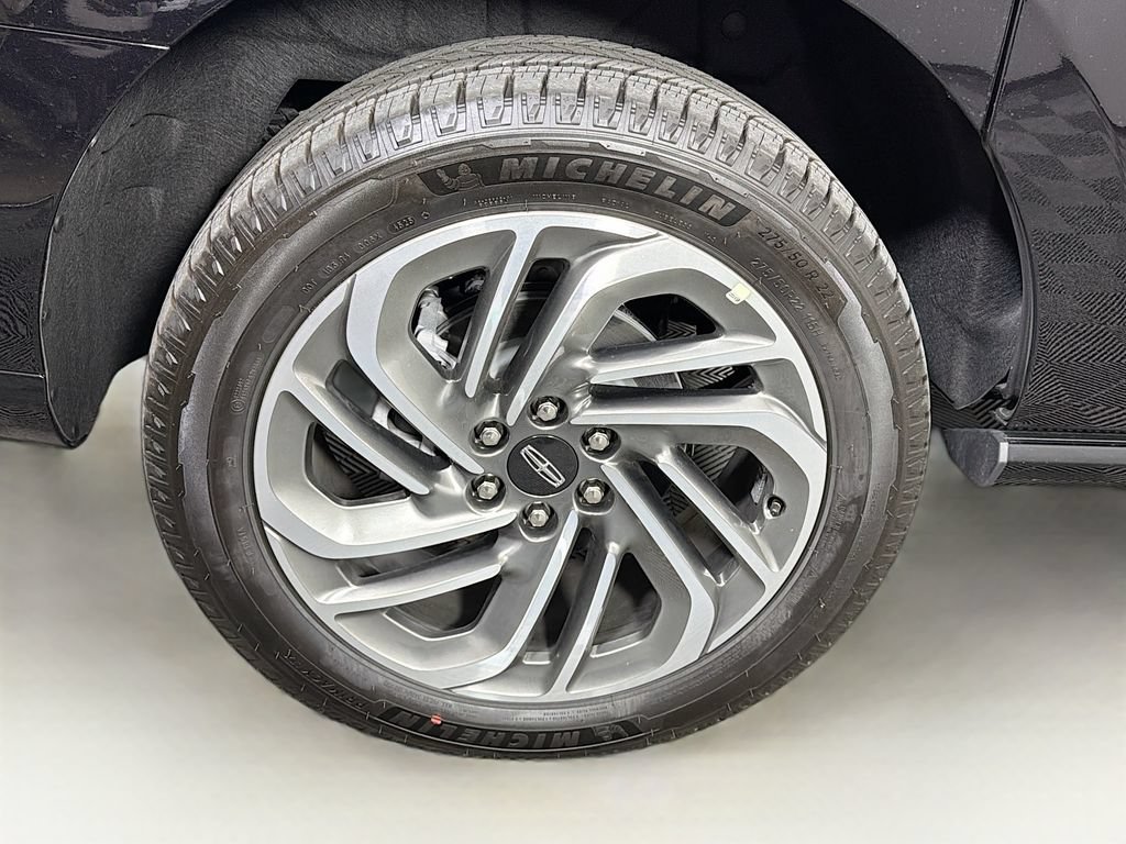Used 2026 Lincoln Navigator L Reserve AWD/4WD image 37