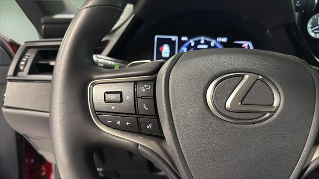 Certified 2024 Lexus ES 350 w/ Premium Package FWD image 25
