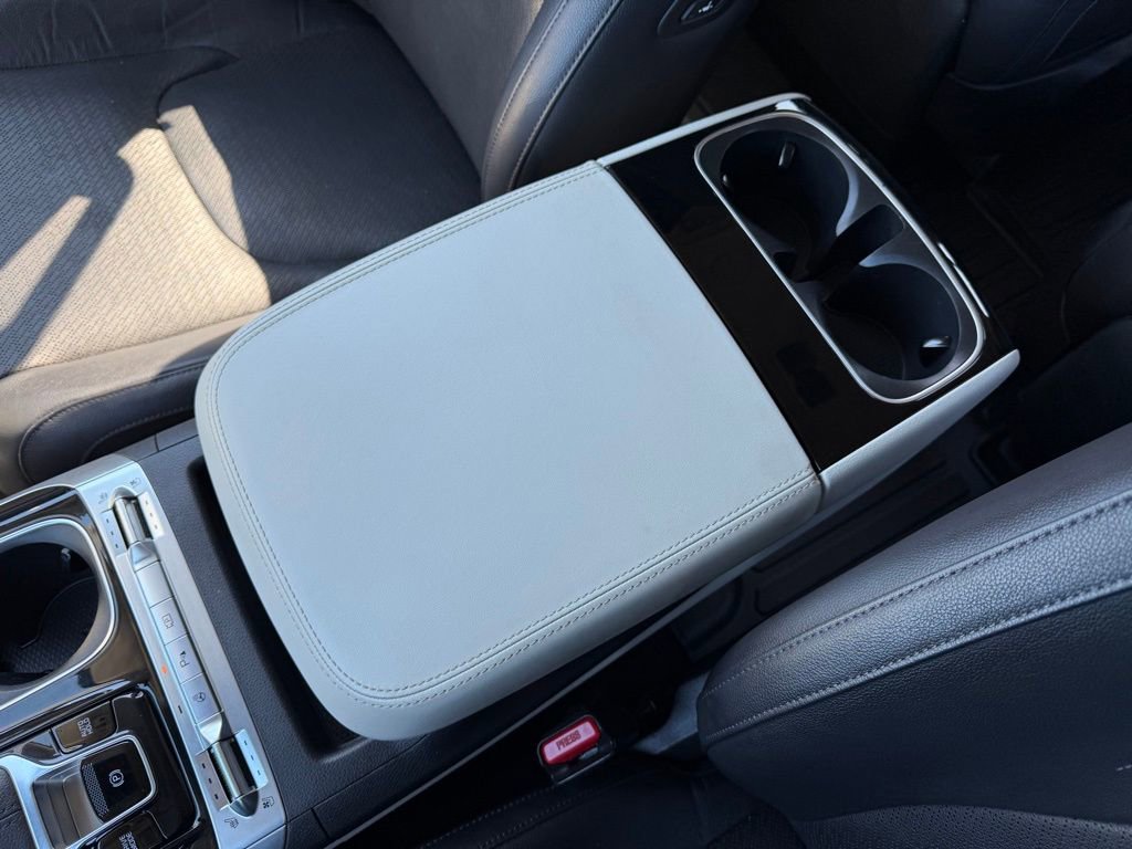 Used 2024 Kia Carnival SX Prestige FWD image 29