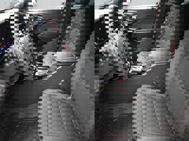 New 2026 Chevrolet Trax RS w/ Sunroof Package image 16