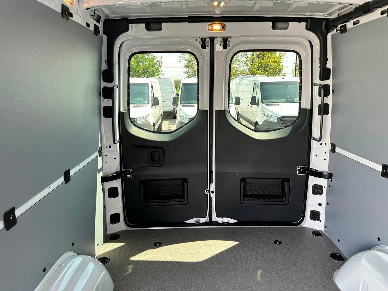 New 2026 Mercedes-Benz Sprinter 2500 image 20