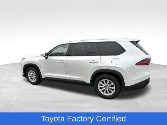 Certified 2025 Toyota Grand Highlander XLE FWD image 2