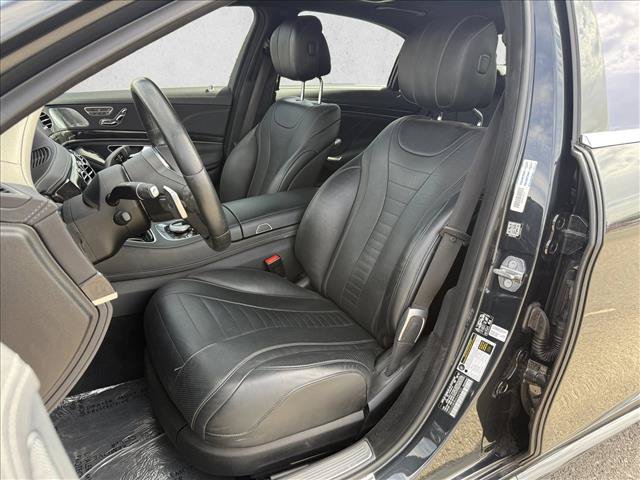 Used 2019 Mercedes-Benz S 560 Sedan image 11