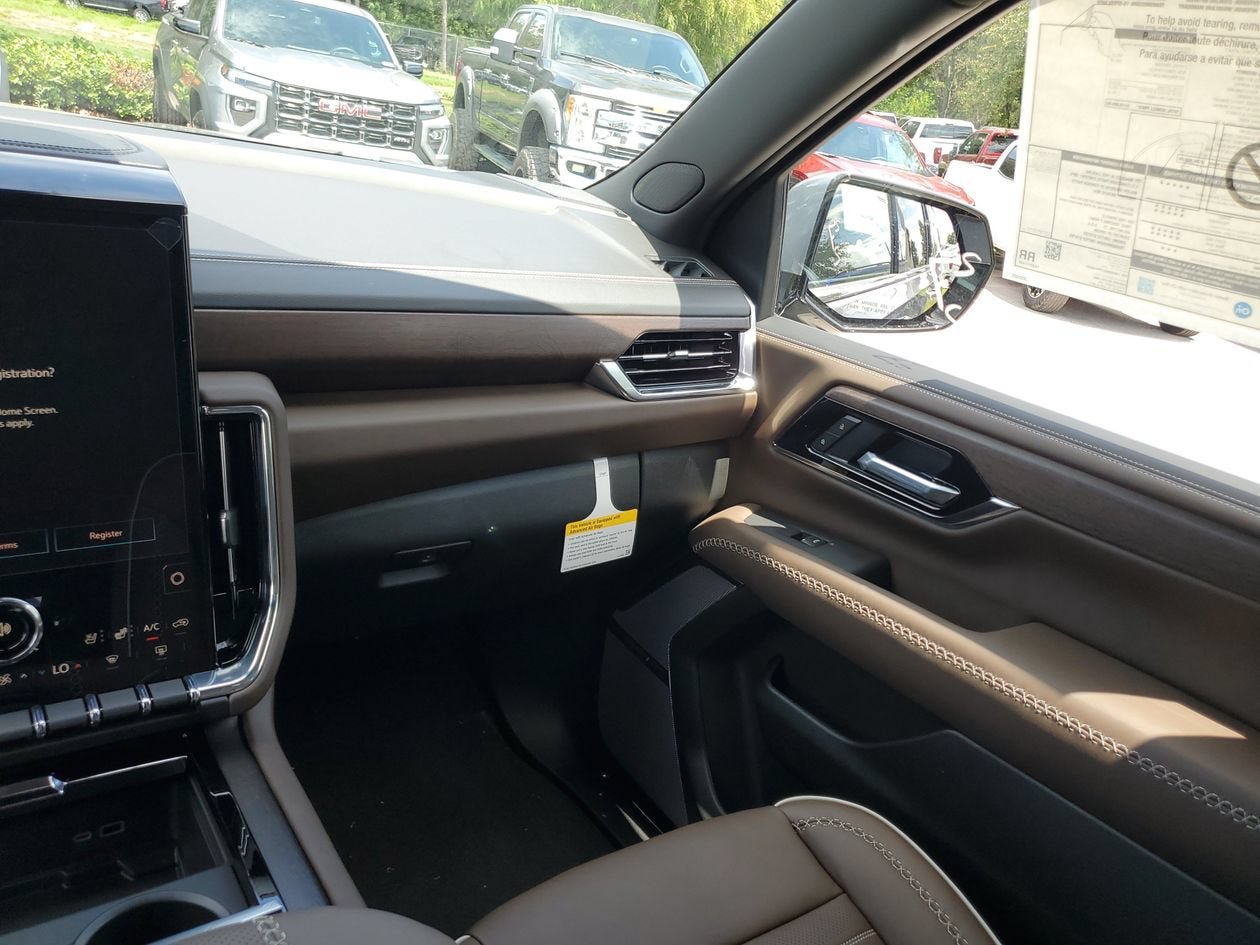 New 2026 GMC Yukon XL Denali Ultimate AWD/4WD image 15