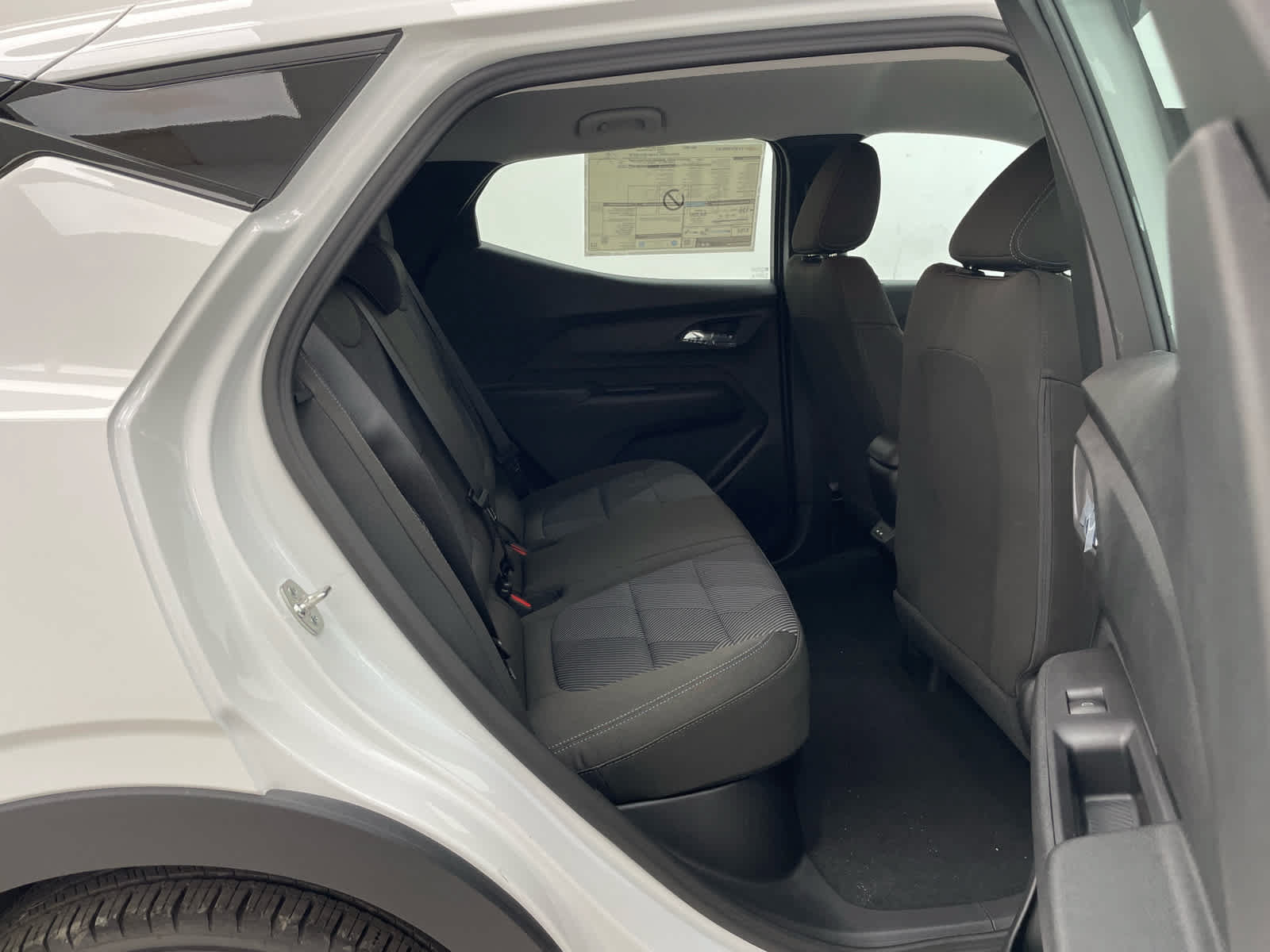 New 2027 Chevrolet Bolt LT w/ Comfort Package FWD image 14