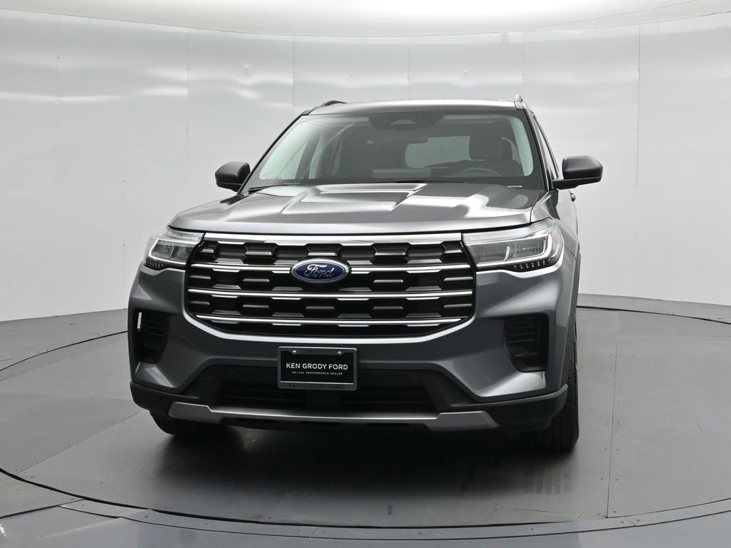 Certified 2025 Ford Explorer Active image 51