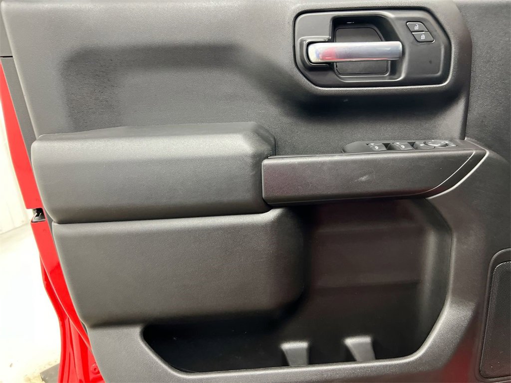 Used 2020 Chevrolet Silverado 1500 Custom w/ Custom Value Package image 20