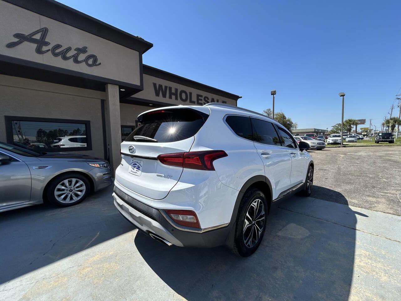 Used 2020 Hyundai Santa Fe Limited image 7
