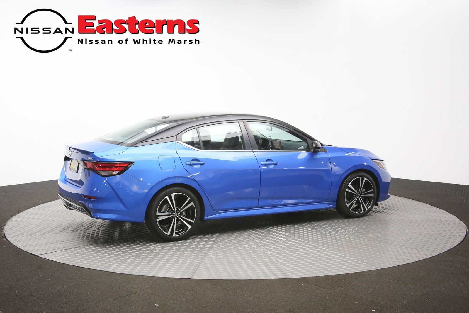 Used 2022 Nissan Sentra SR w/ SR Premium Package FWD image 42